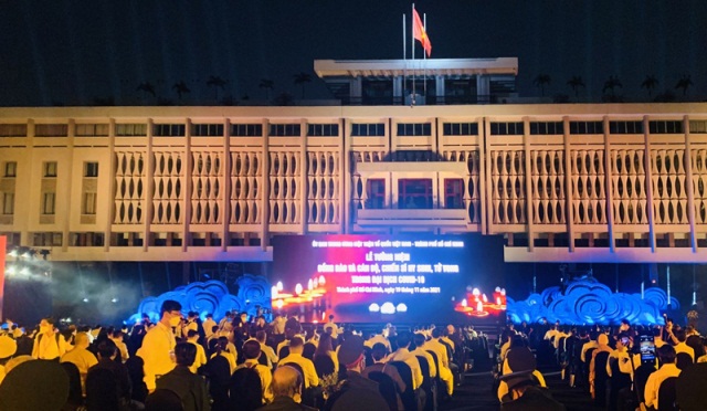 Tưởng niệm hơn 23 nghìn đồng bào và cán bộ, chiến sĩ hy sinh, tử vong trong đại dịch Covid-19